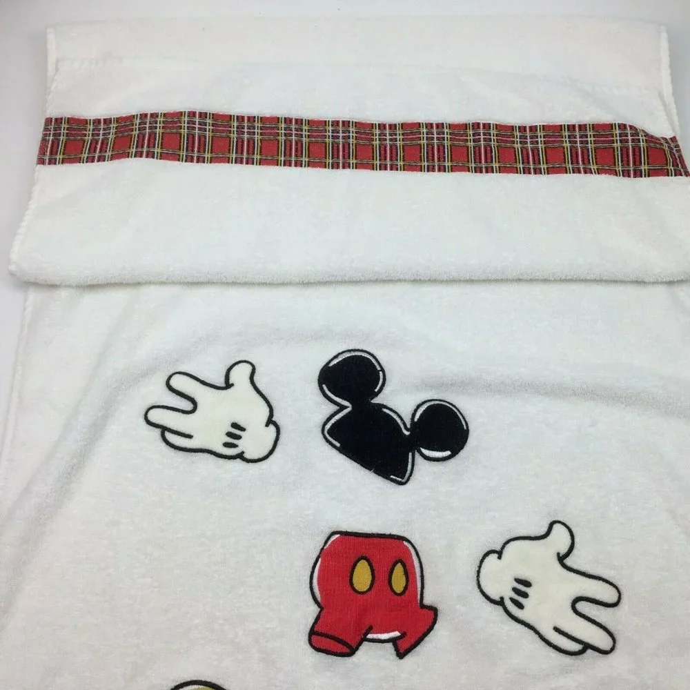 Disneyland Mickey Mouse Bathroom Towel Scattered Parts Bath Sheet Hand Disney